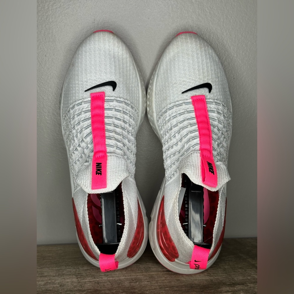 Nike Women's Shoes Platinum White Pink React Phantom Run size 8.5